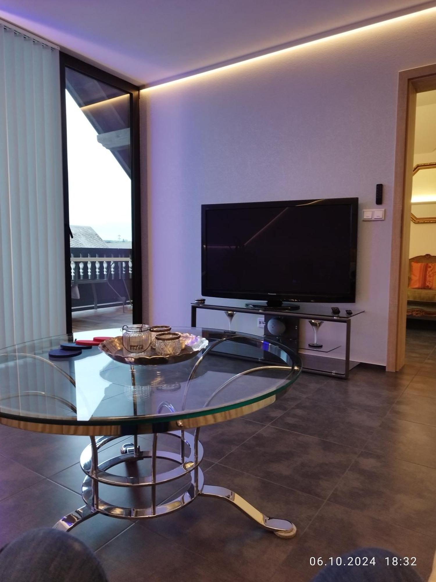 Jessica Apartment